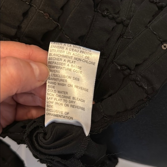 Elegant Black Textured Women's Top with sequins. Size Med. - Picture 5 of 8